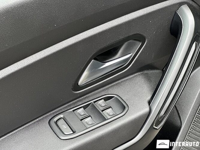 Dacia Duster 35 interauto-car