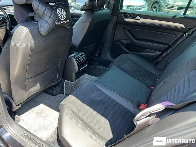 Volkswagen Passat GTE 46 interauto-car