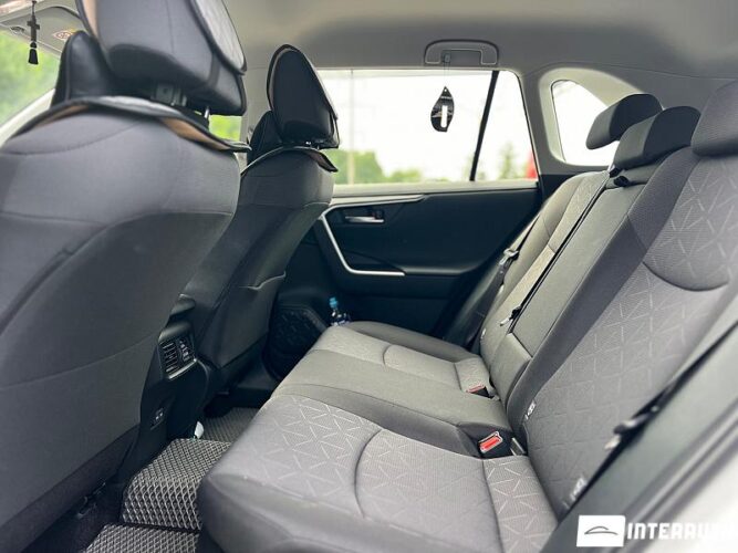 Toyota Rav-4 41 interauto-car