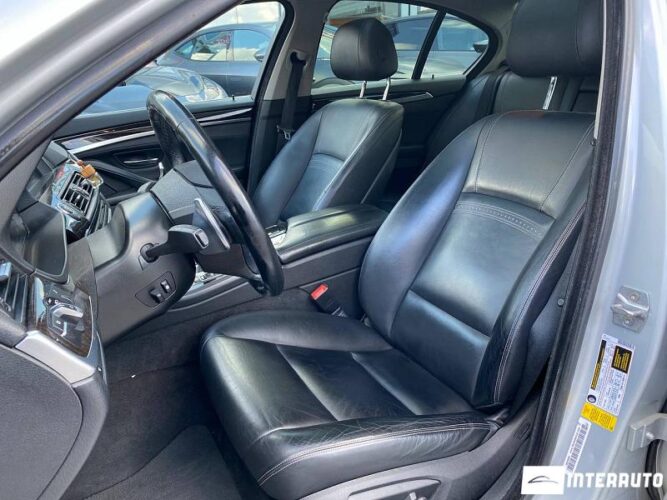 BMW 528 36 interauto-car