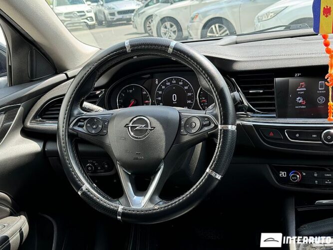 Opel Insignia 44 interauto-car