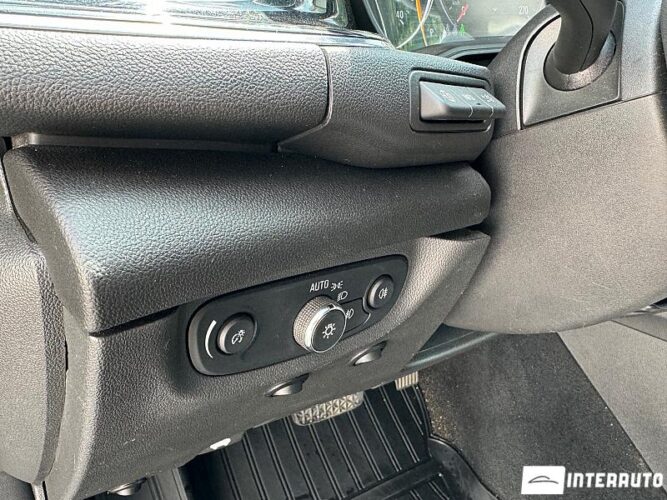 Opel Insignia 55 interauto-car