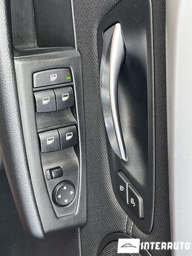 BMW 216d 38 interauto-car