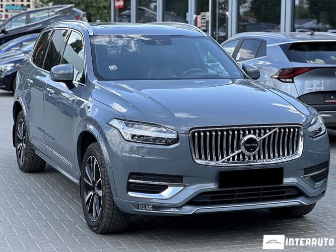 Volvo XC 90 34 interauto-car