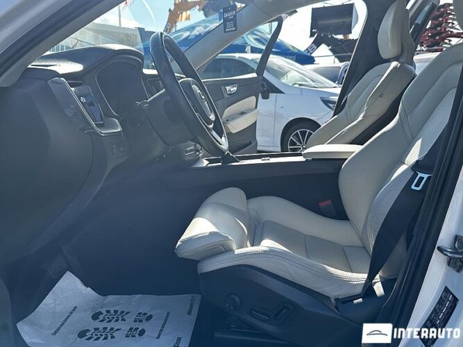 Volvo XC 60 35 interauto-car