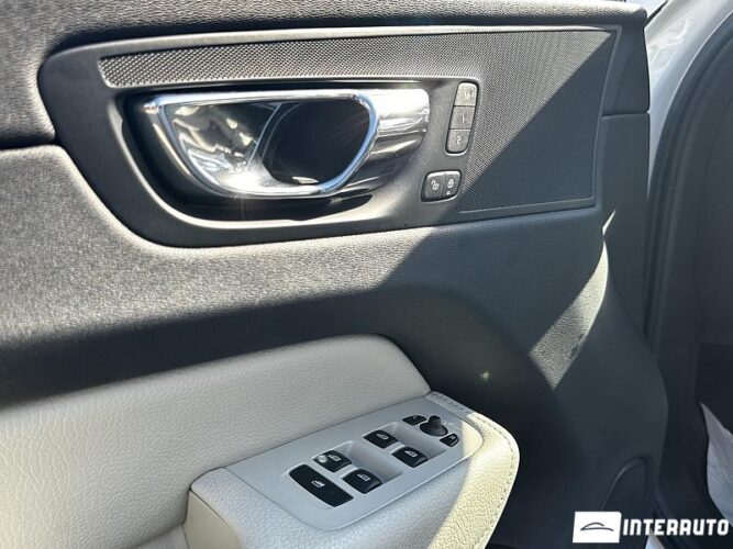 Volvo XC 60 47 interauto-car