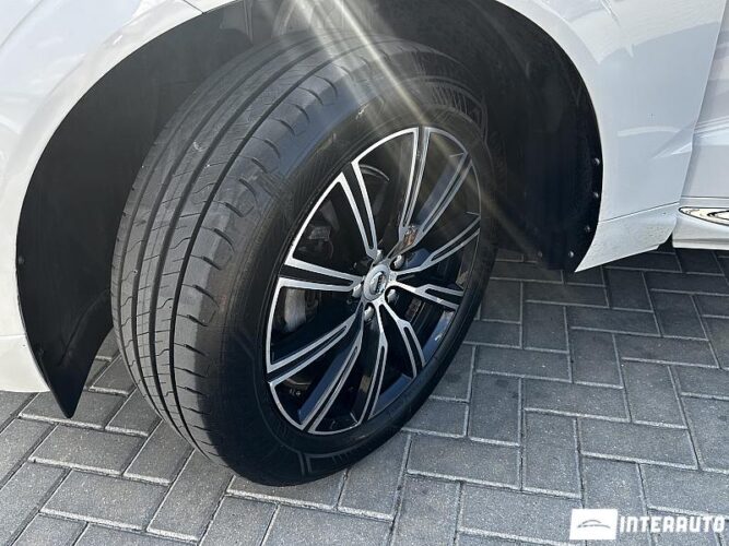 Volvo XC 60 46 interauto-car