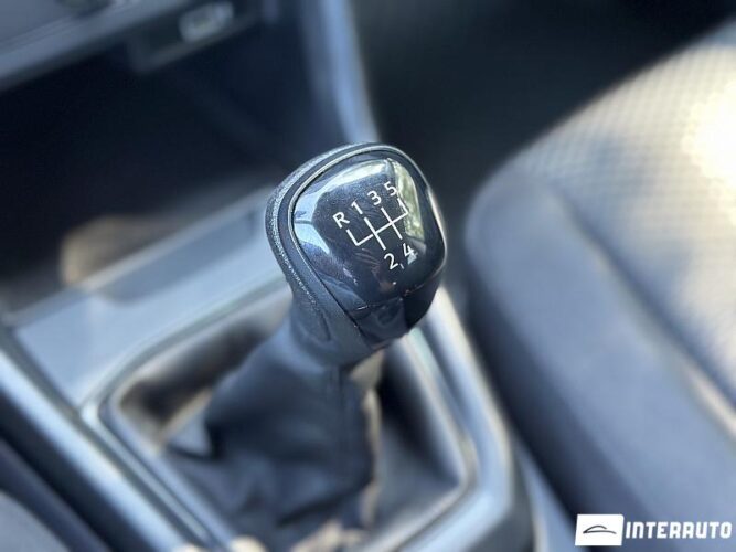 Volkswagen T-Cross Style 44 interauto-car