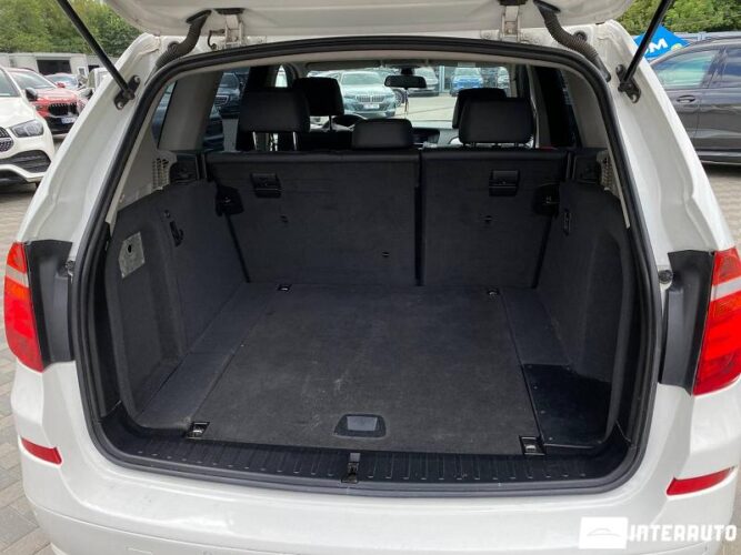 BMW X3 2.0D 40 interauto-car