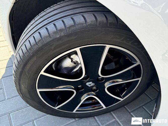 Renault Clio 44 interauto-car