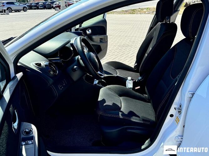 Renault Clio 33 interauto-car