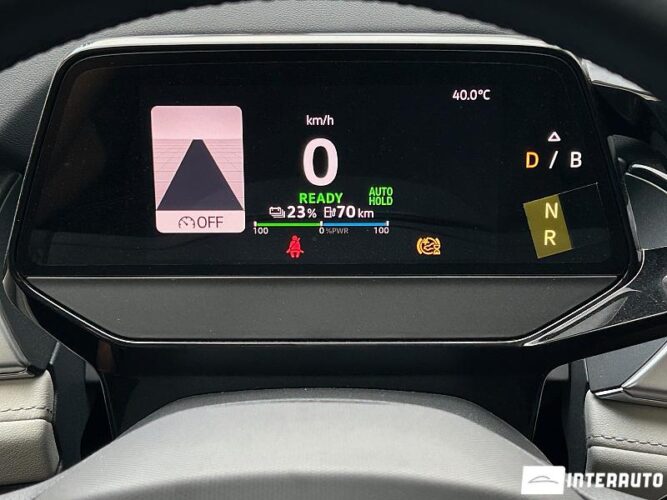 Volkswagen ID.6 Crozz 46 interauto-car