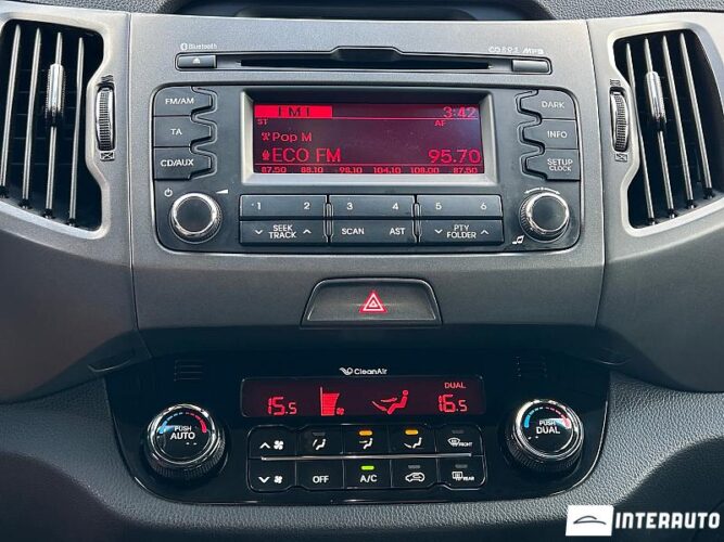 Kia Sportage 42 interauto-car