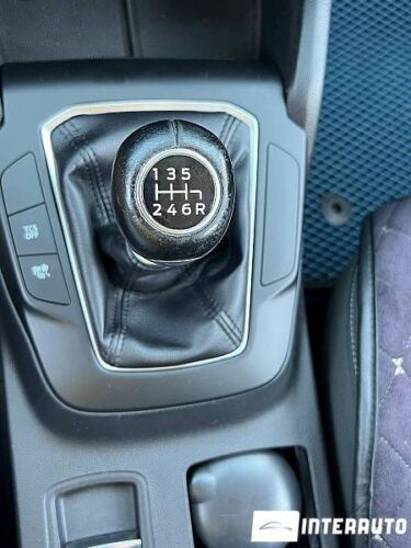 Ford Focus 36 interauto-car