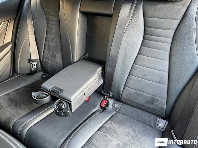 Mercedes E 220 47 interauto-car