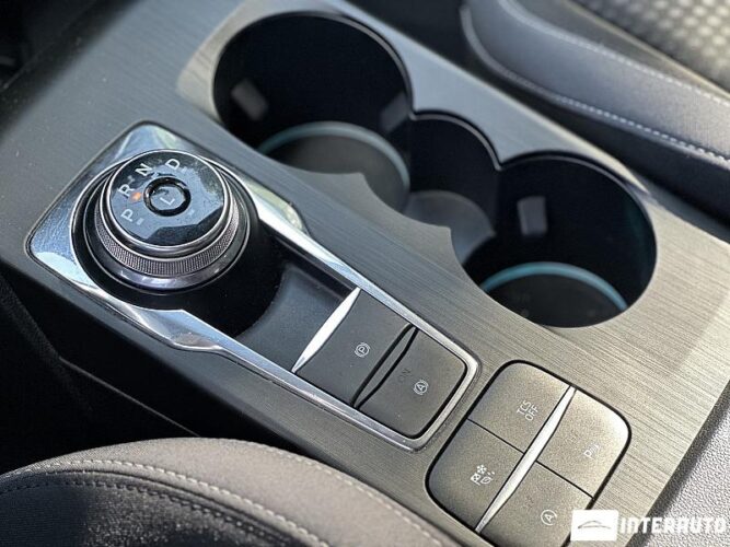 Ford Focus 43 interauto-car