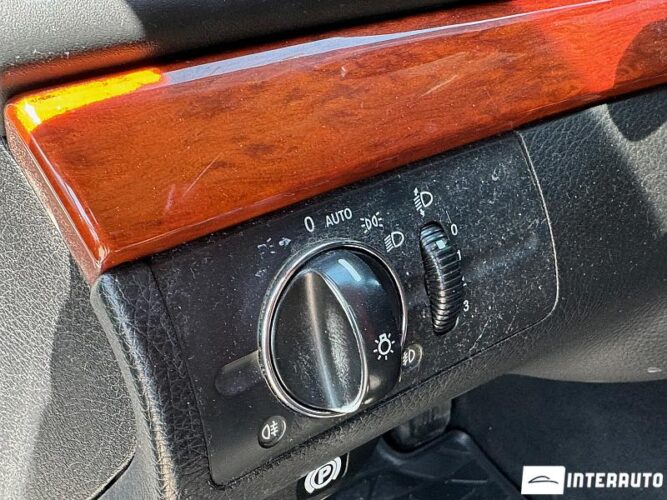 Mercedes E 200 44 interauto-car