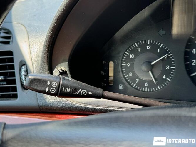 Mercedes E 200 45 interauto-car