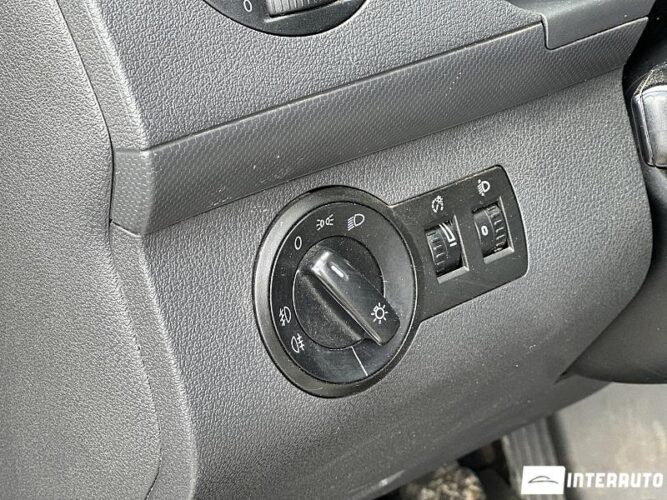 Volkswagen Caddy 33 interauto-car