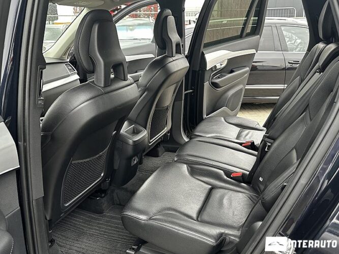 Volvo XC 90 44 interauto-car
