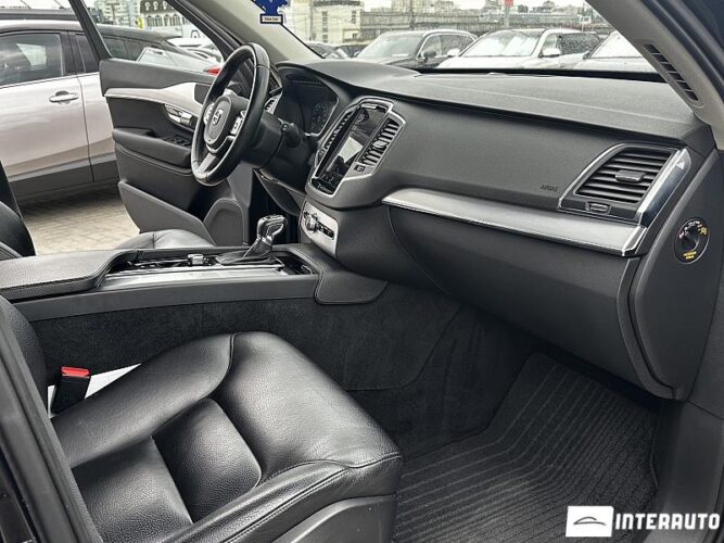 Volvo XC 90 47 interauto-car