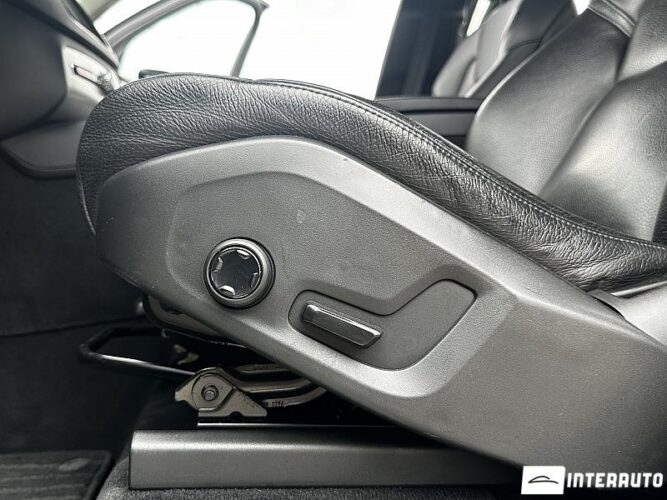 Volvo XC 90 49 interauto-car