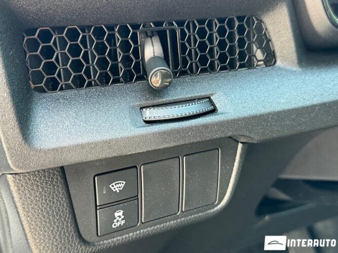 Honda CR-V 57 interauto-car