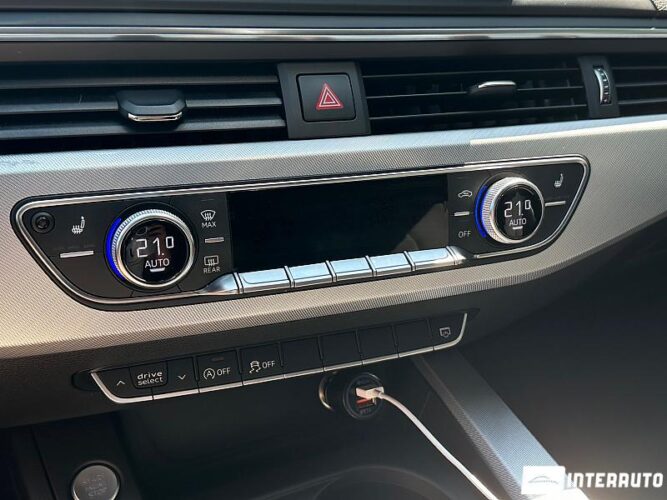 Audi A4 44 interauto-car