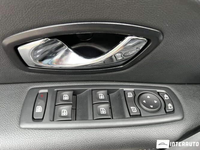 Renault Megane 42 interauto-car