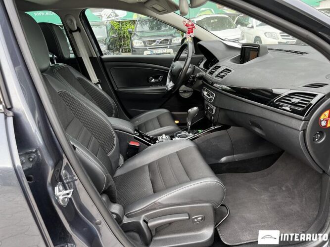 Renault Megane 33 interauto-car