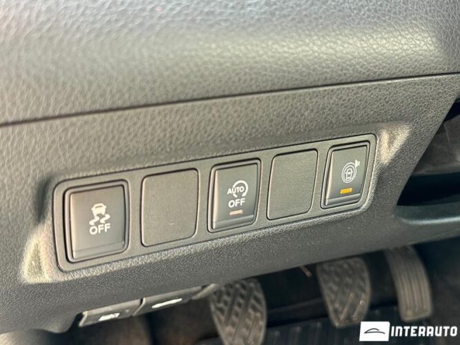 Nissan Pulsar 41 interauto-car