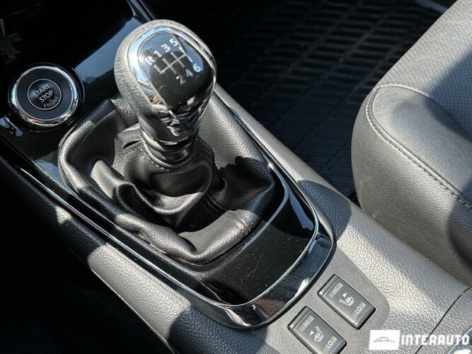 Nissan Pulsar 49 interauto-car