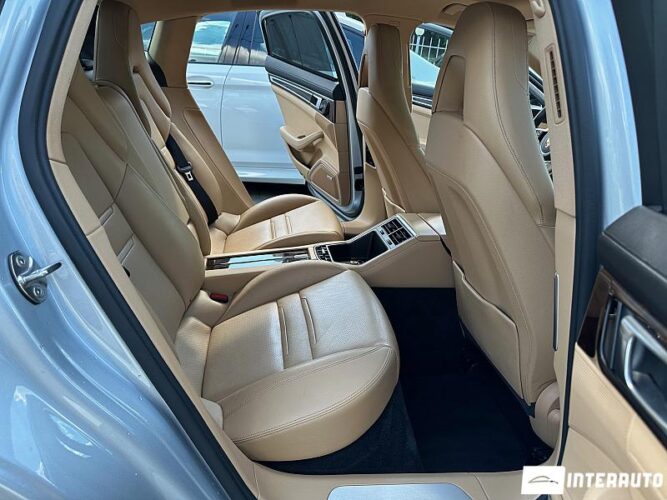 Porsche Panamera 53 interauto-car