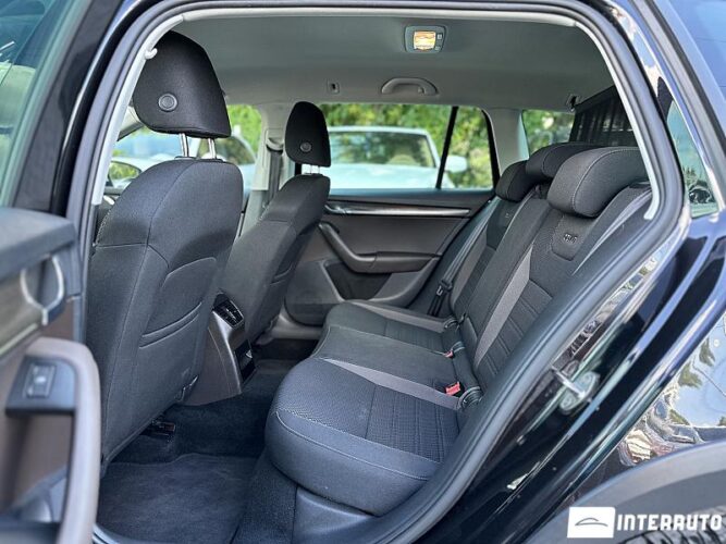 Skoda Octavia Scout 52 interauto-car