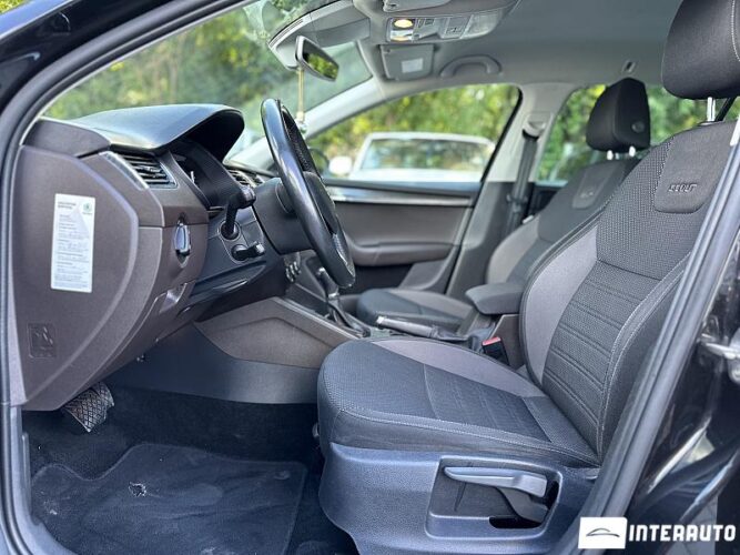 Skoda Octavia Scout 42 interauto-car