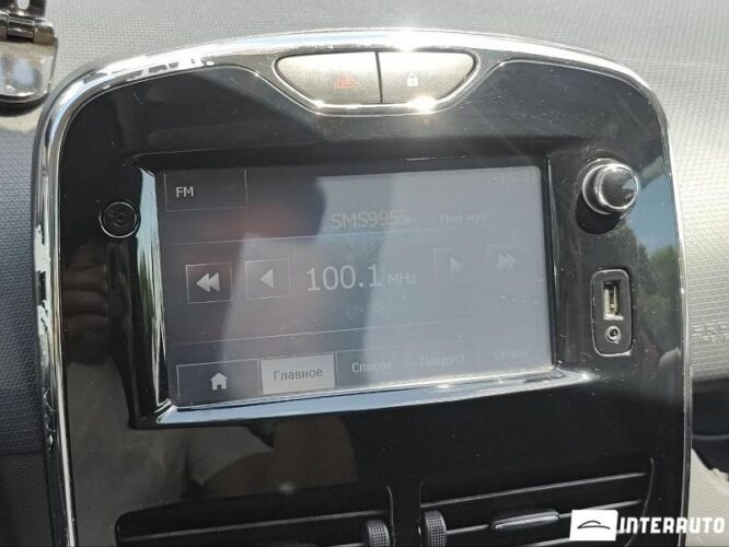 Renault Clio 43 interauto-car