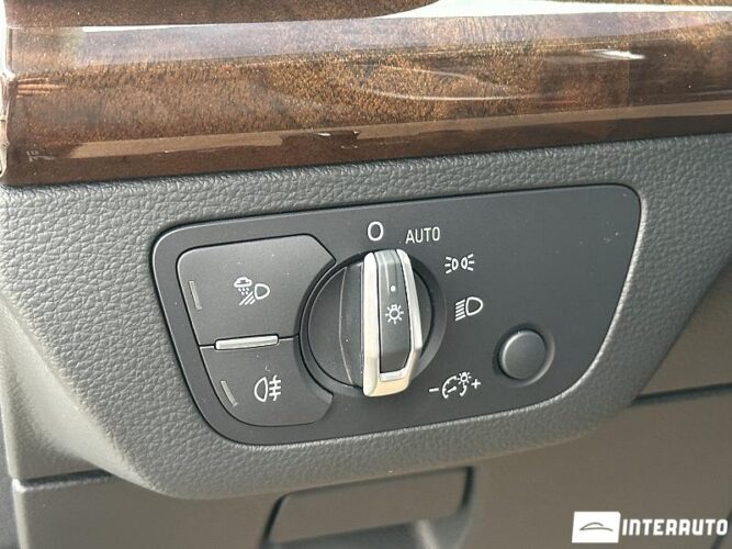 Audi Q5 58 interauto-car