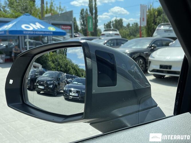 Audi Q5 36 interauto-car