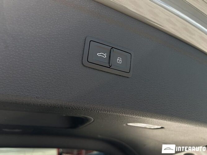 Audi Q5 49 interauto-car