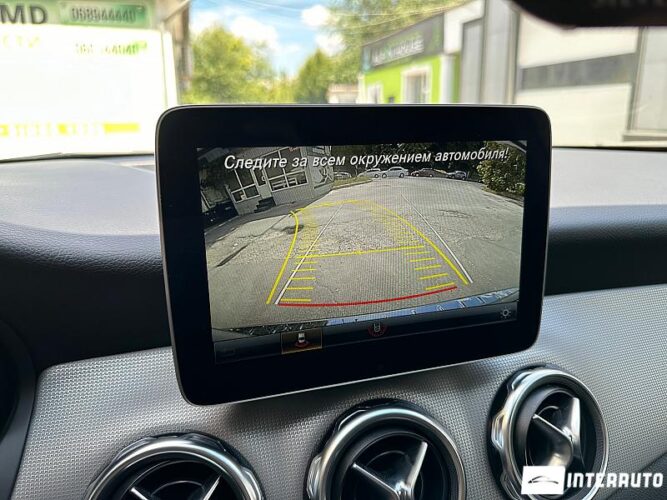 Mercedes GLA 250 48 interauto-car