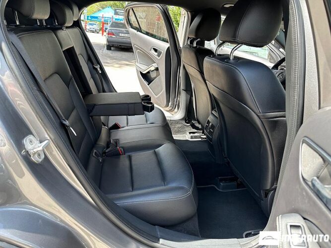 Mercedes GLA 250 53 interauto-car