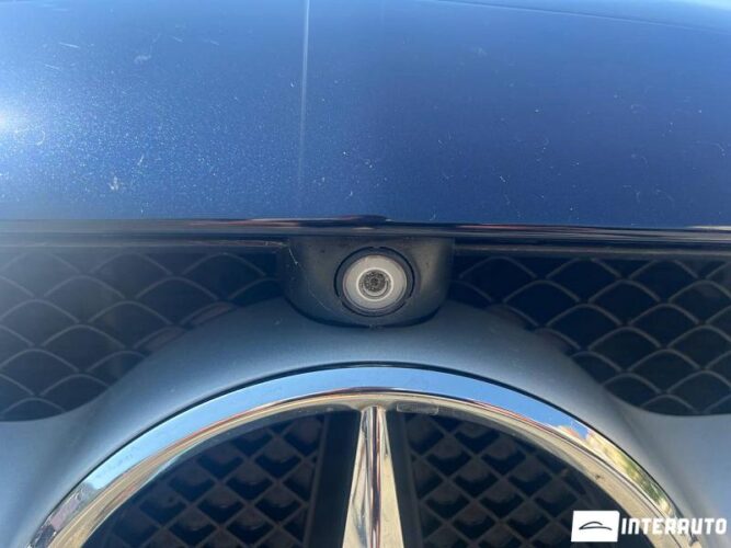 Mercedes C 350e 44 interauto-car