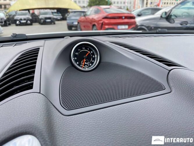 Porsche Cayenne 43 interauto-car