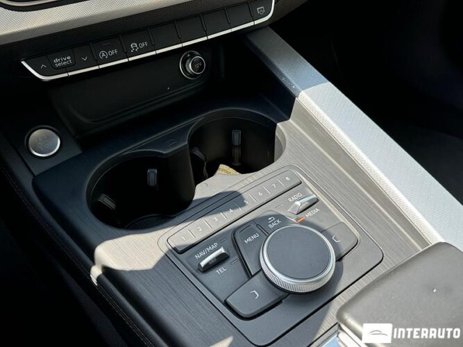 Audi A4 43 interauto-car