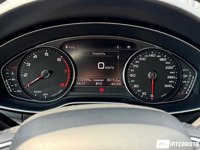 Audi A4 40 interauto-car