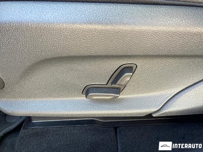 Mercedes GLC 300 48 interauto-car