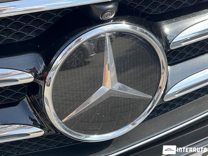 Mercedes E 300e 54 interauto-car