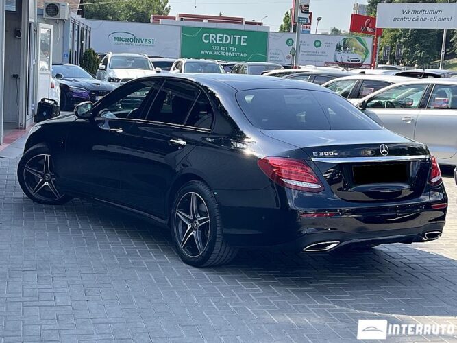 Mercedes E 300e 37 interauto-car