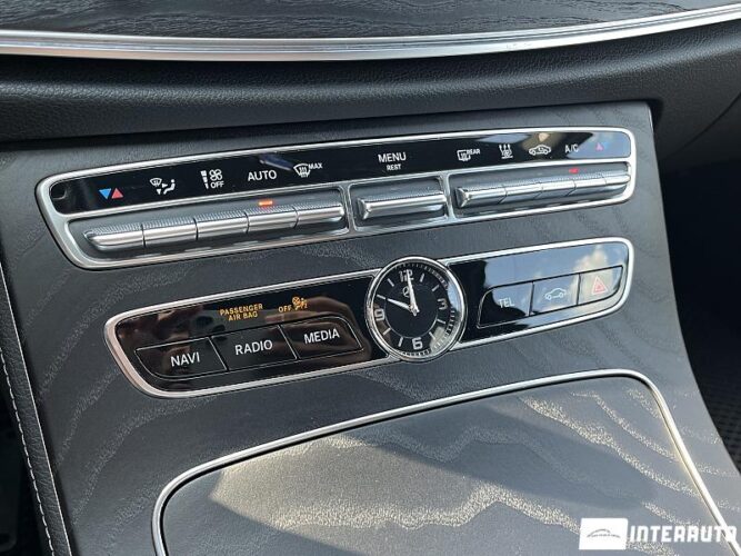 Mercedes E 300e 50 interauto-car