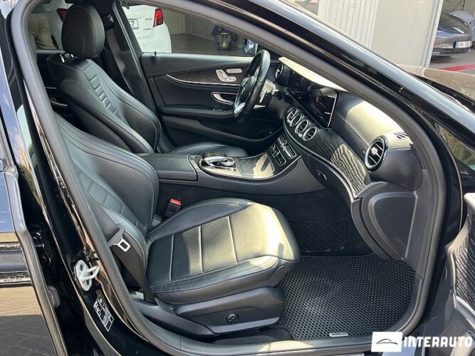 Mercedes E 300e 39 interauto-car